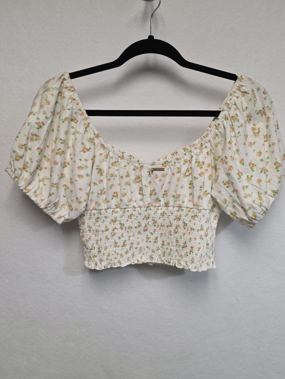 Billabong Get Along 100% Cotton Floral Smocked Puff-Sleeve Crop Top Size Large - Picture 10 of 11